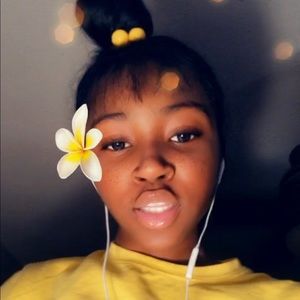 Meet your Posher, Markayla